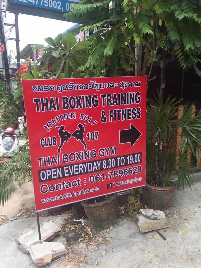 Muay Thai Hostel Club 107 Jomtien Plajı Dış mekan fotoğraf